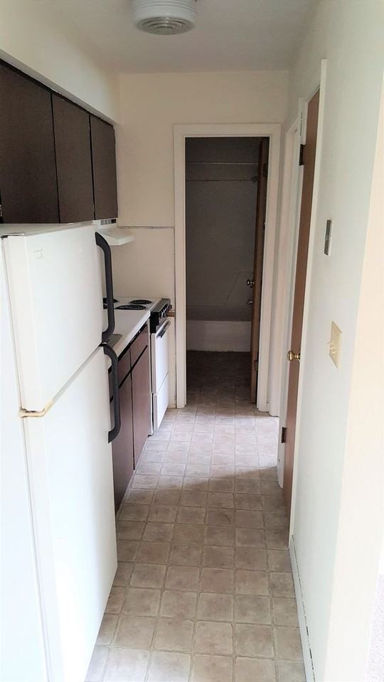 910 20th Avenue Pl - Photo 5 of 7