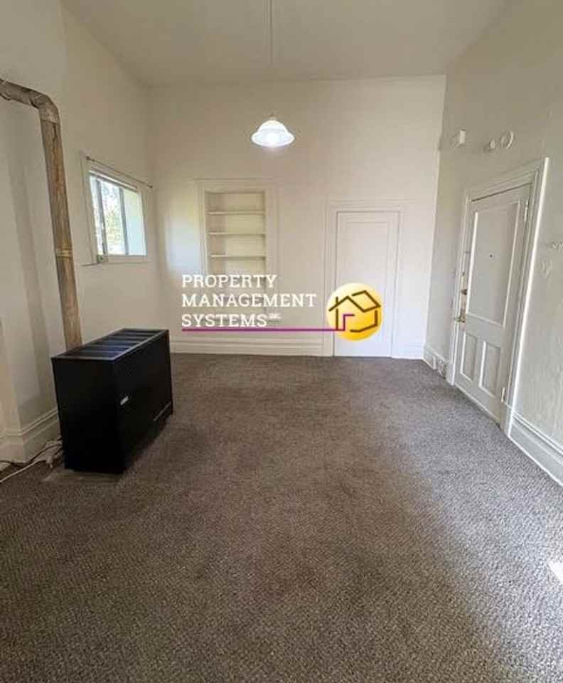 135 B St #4 - Photo 2 of 14