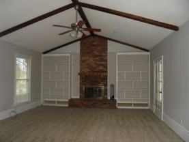 402 Melbourne Dr - Photo 1 of 1