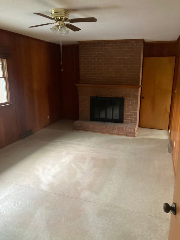 669 Mcgregor Rd - Photo 4 of 12