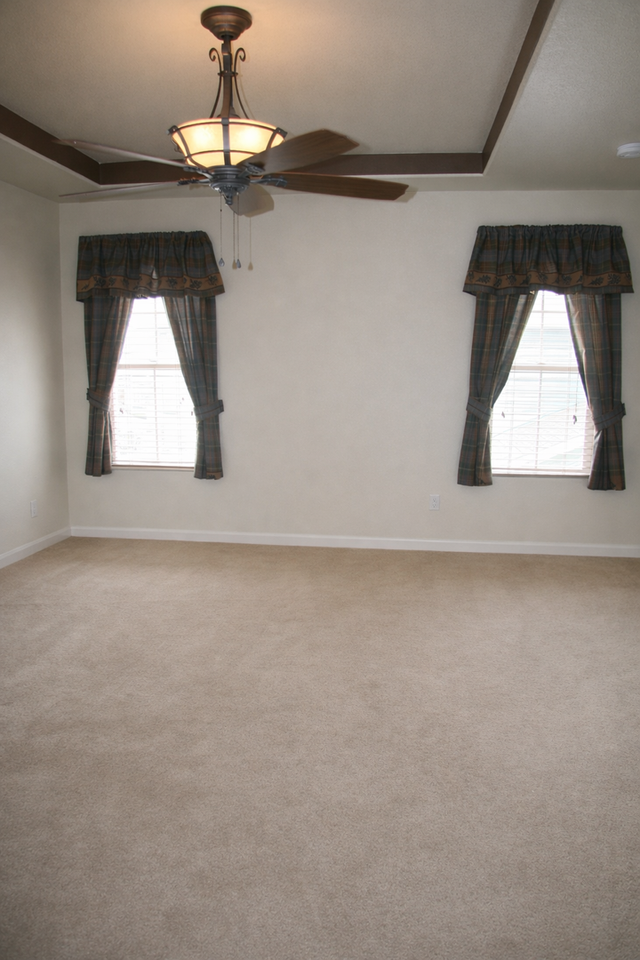 7123 Silverwind Cir - Photo 4 of 8