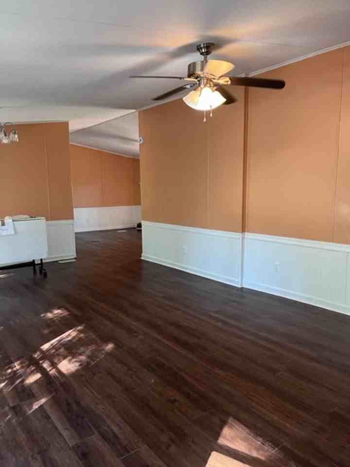 145 Jane Dr - Photo 2 of 12