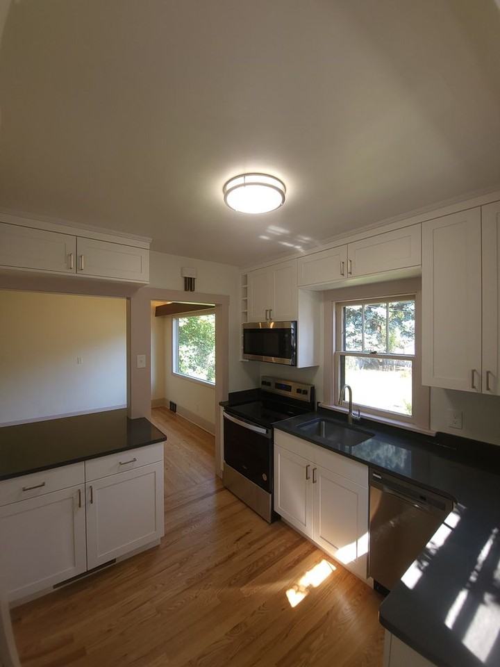 608 S 7th Ave - Photo 6 of 22