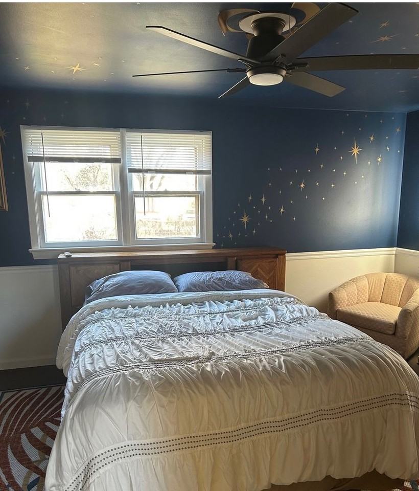 2020 10th Ave N - Photo 3 of 5