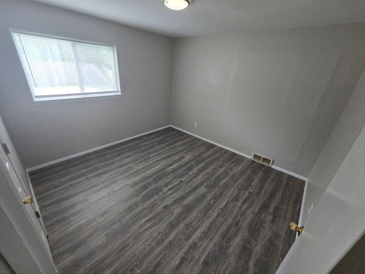 7315 Albright Ave - Photo 7 of 10