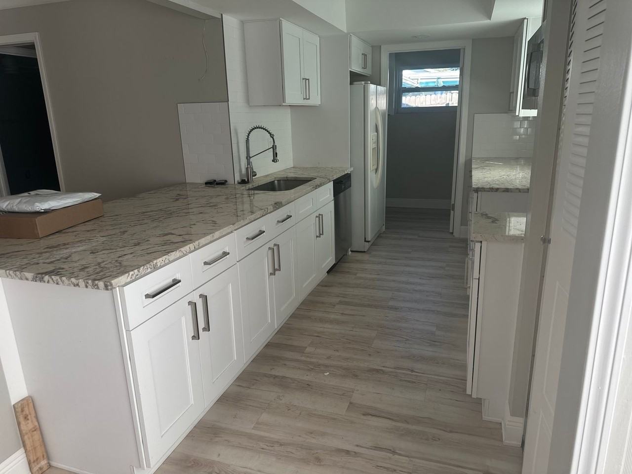 7280 60th Ave N - Photo 3 of 12