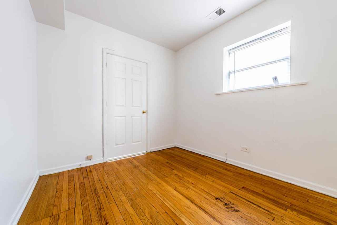 5448 W Adams St 119 - Photo 3 of 18