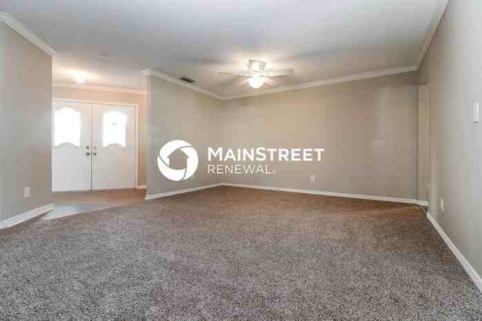 5718 Dalton Ct - Photo 2 of 15