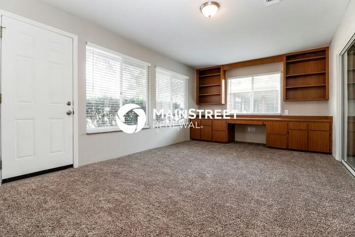 5718 Dalton Ct - Photo 4 of 15