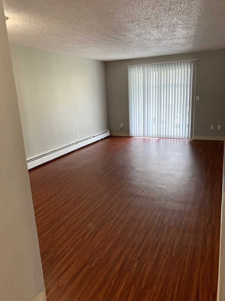 2100 112th Street South #C02 - Photo 5 of 13