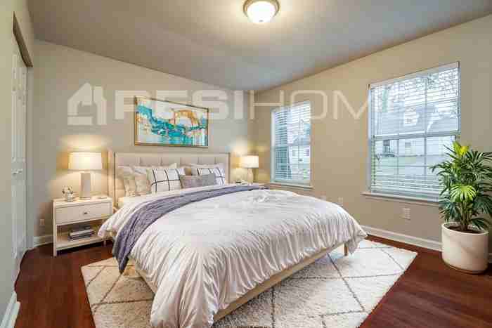 103 Mayflower St - Photo 7 of 20