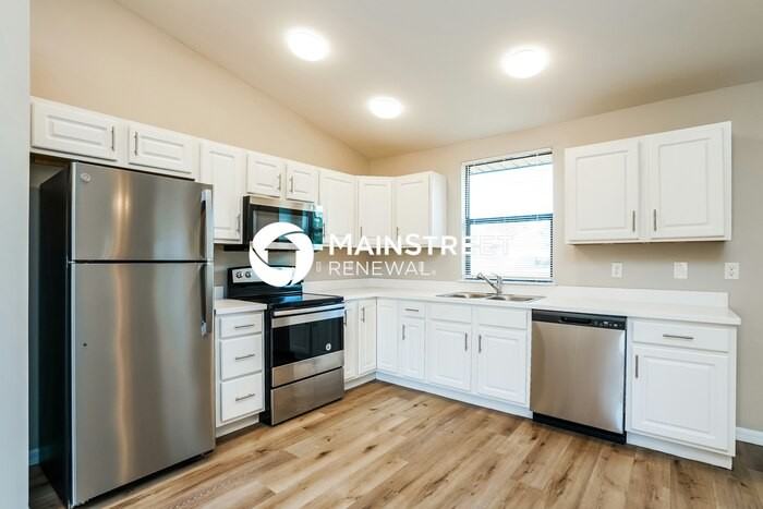 3800 34th St Sw - Photo 5 of 16