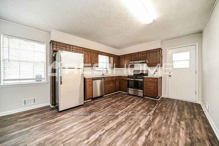 2224 Willoby Ct - Photo 4 of 21