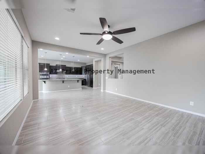 3511 N Carlton St - Photo 6 of 50