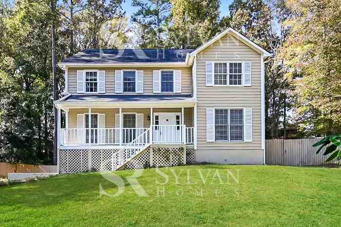 7553 Raleigh Ln - Photo 3 of 17