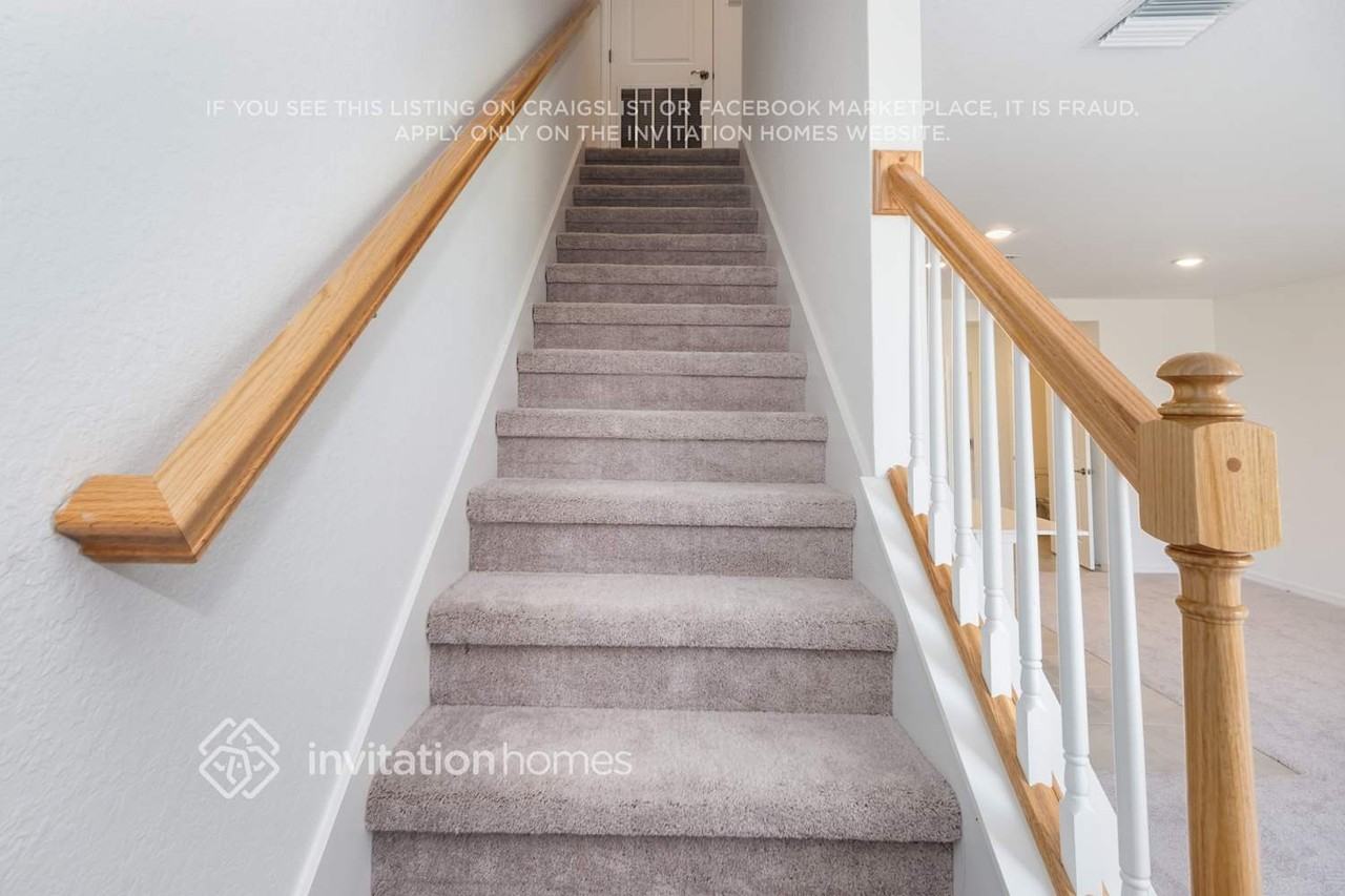 3143 Riverfield Rd - Photo 4 of 34