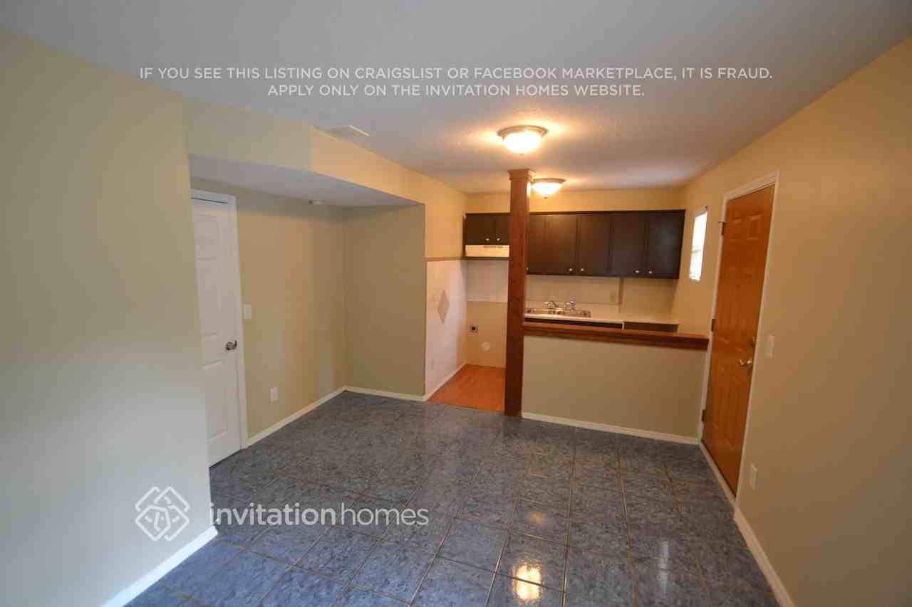 236 Ashland Creek Ct - Photo 5 of 11