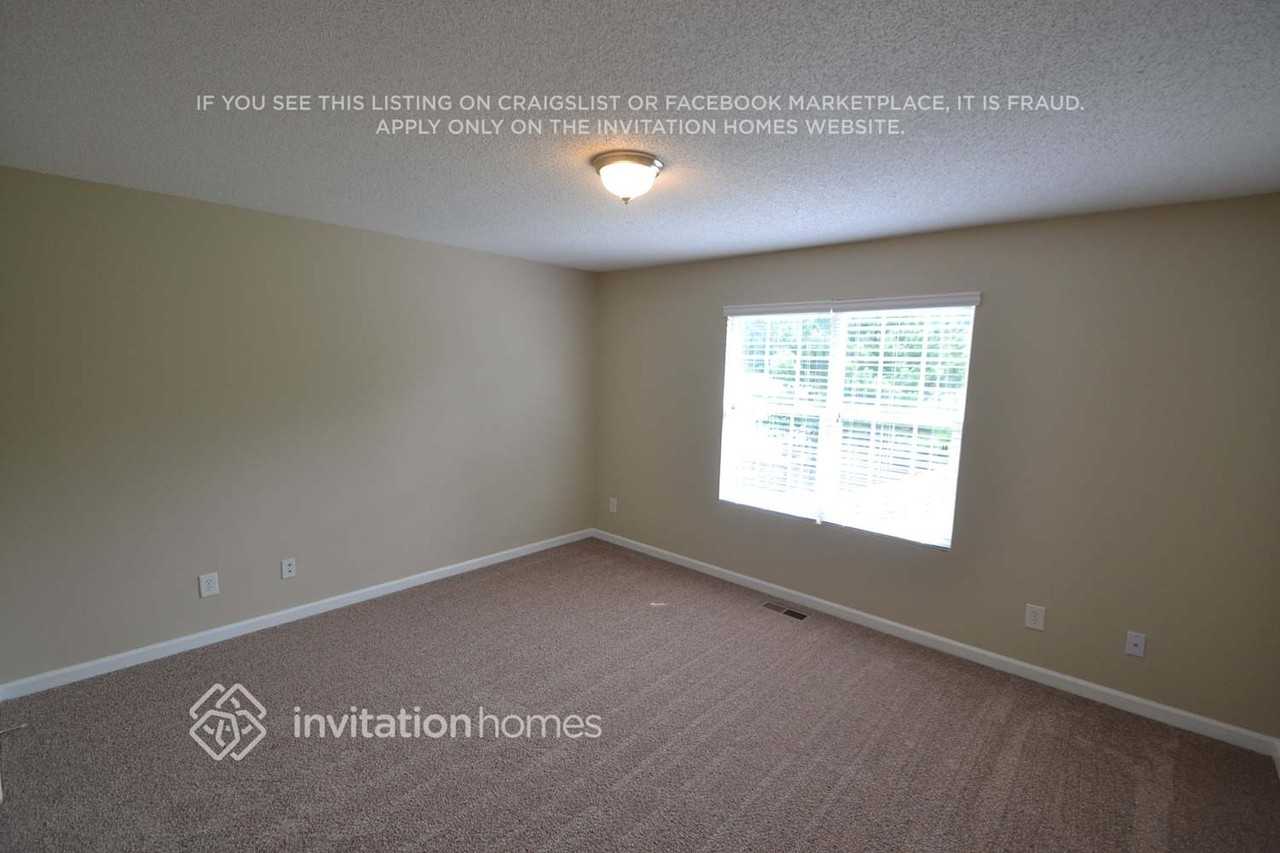 236 Ashland Creek Ct - Photo 6 of 11