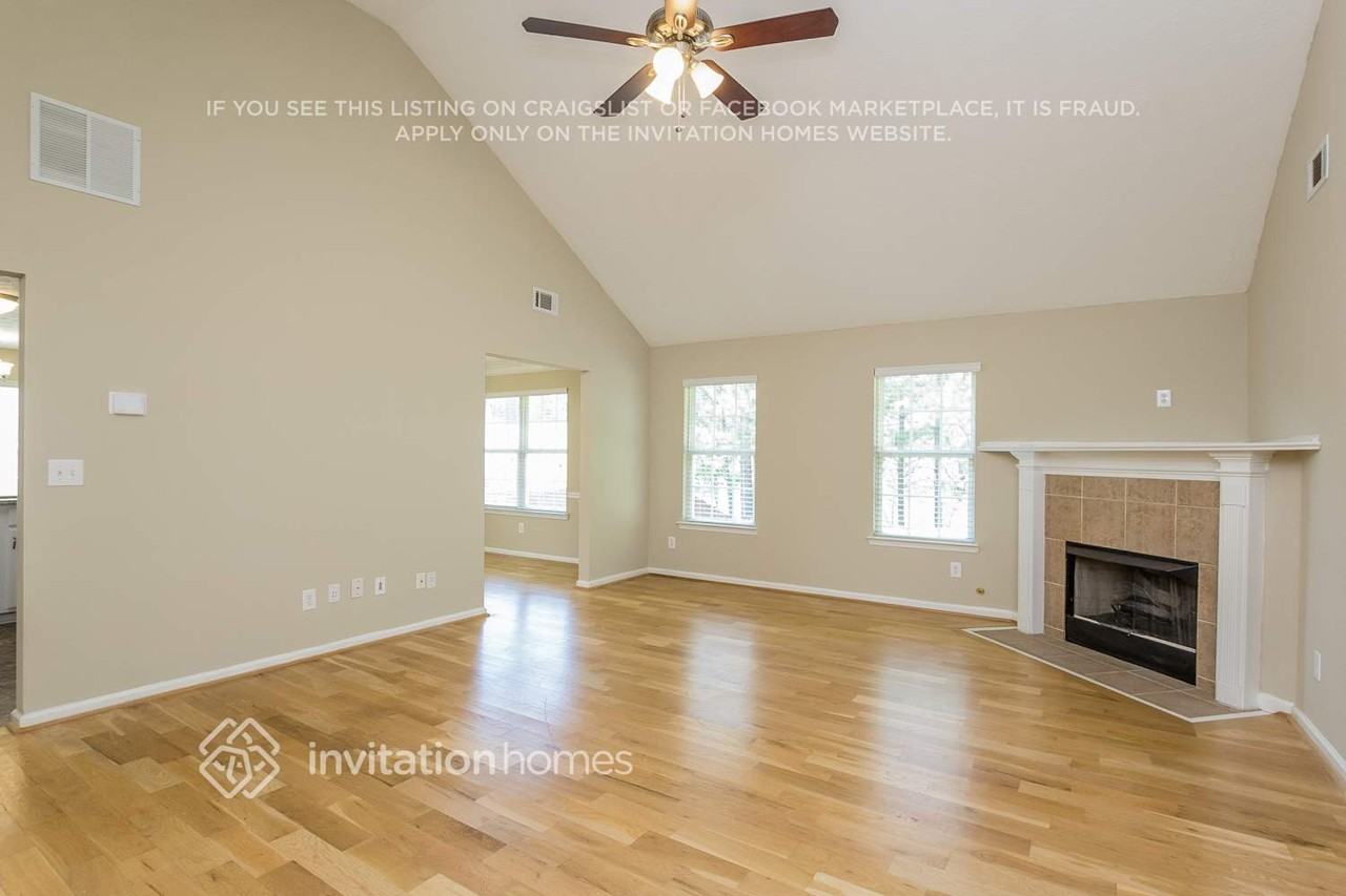 3507 Temple Ridge Ct - Photo 3 of 20