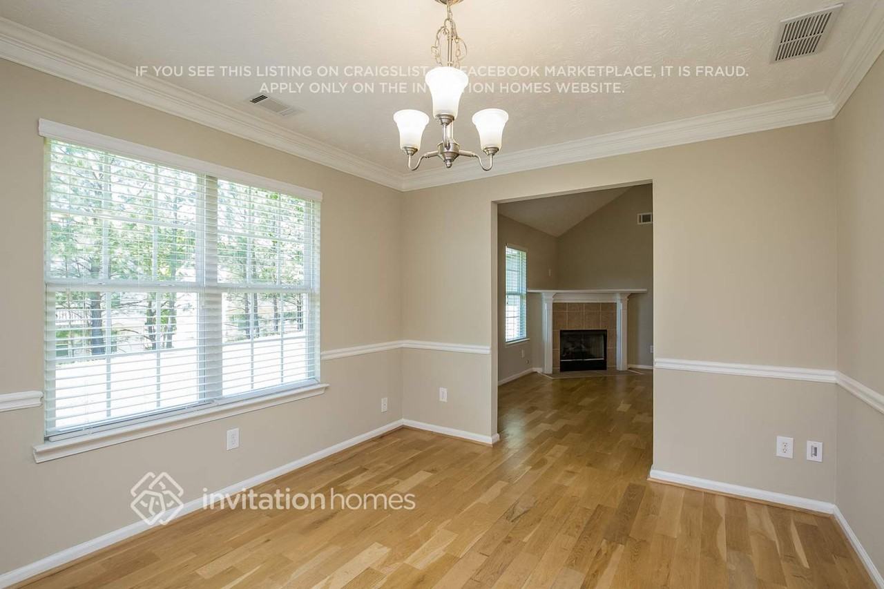 3507 Temple Ridge Ct - Photo 4 of 20