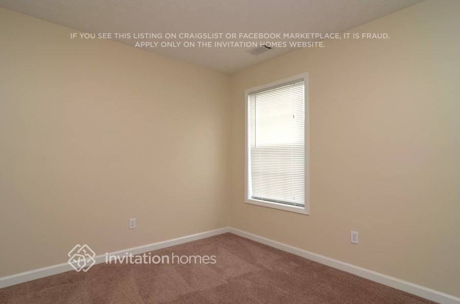 129 Meadowview Ln - Photo 5 of 7