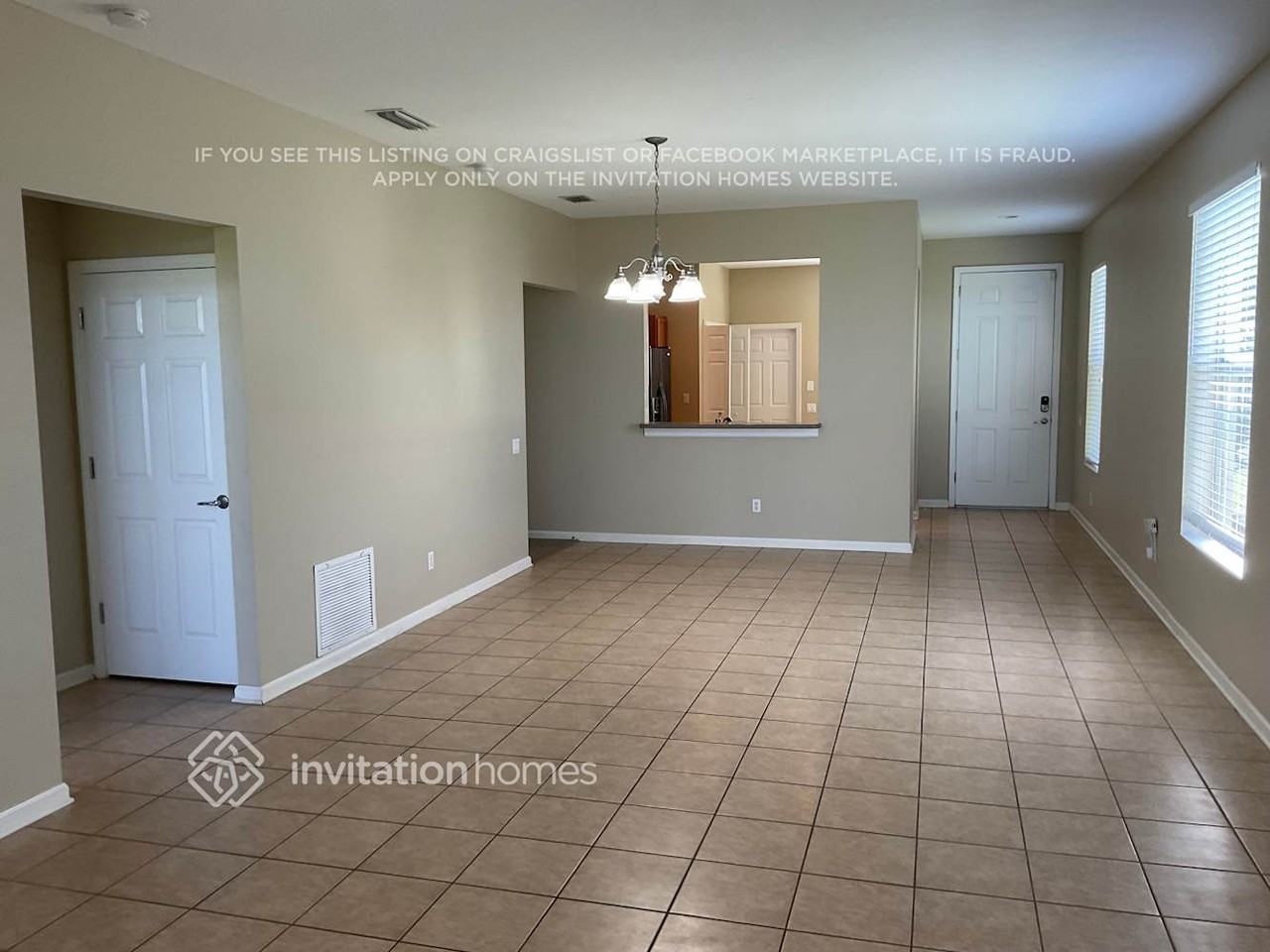 9934 52nd St E - Photo 4 of 11