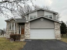 800 E Belmont Ave - Photo 1 of 1