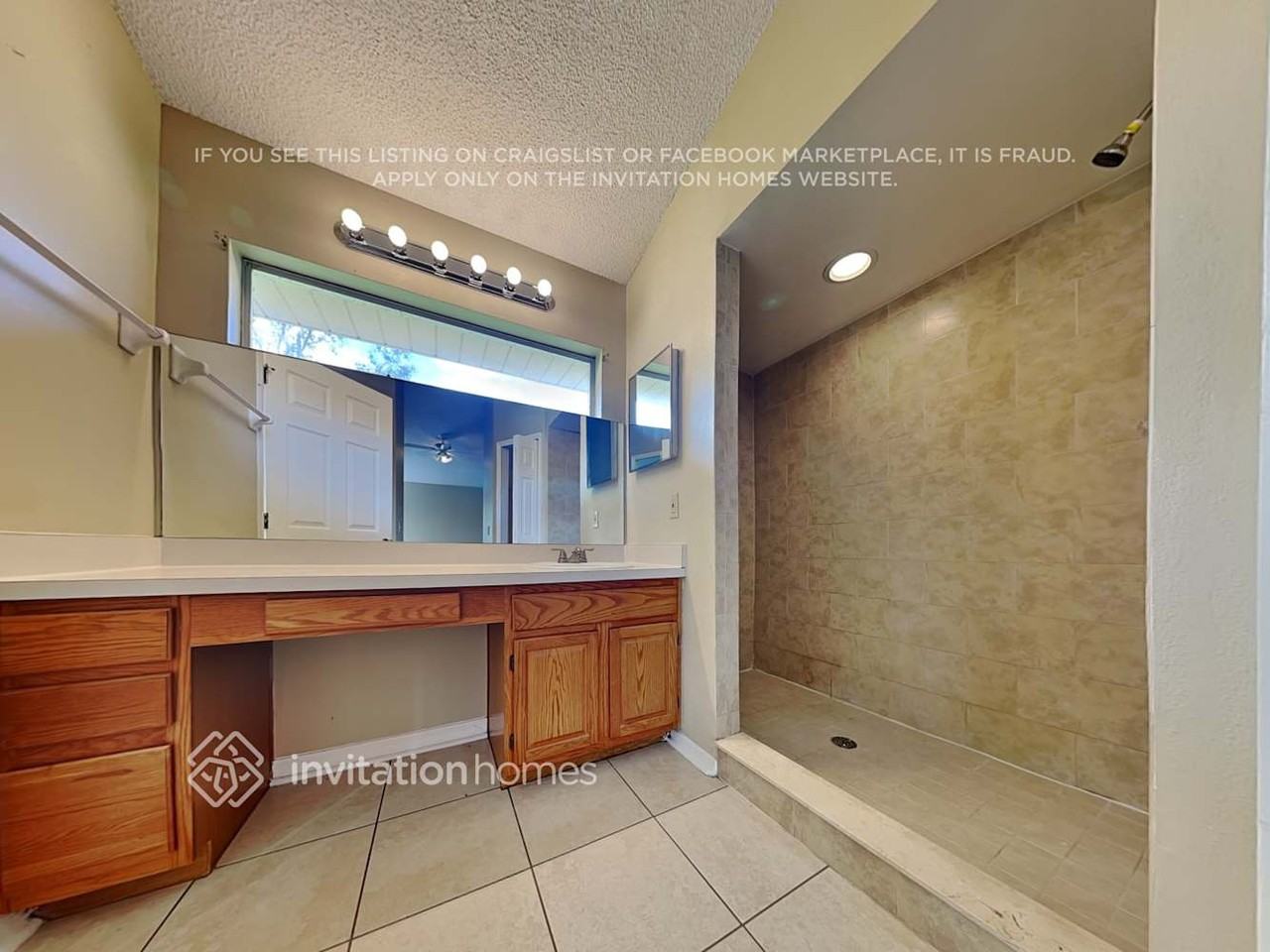 733 Dutch Neck Ct - Photo 4 of 8