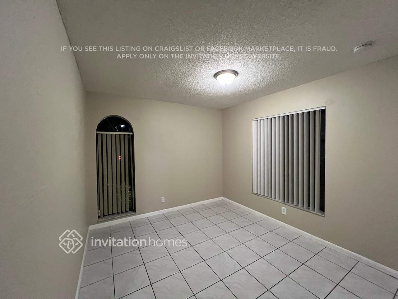 10663 Nw 32nd Ct - Photo 4 of 10