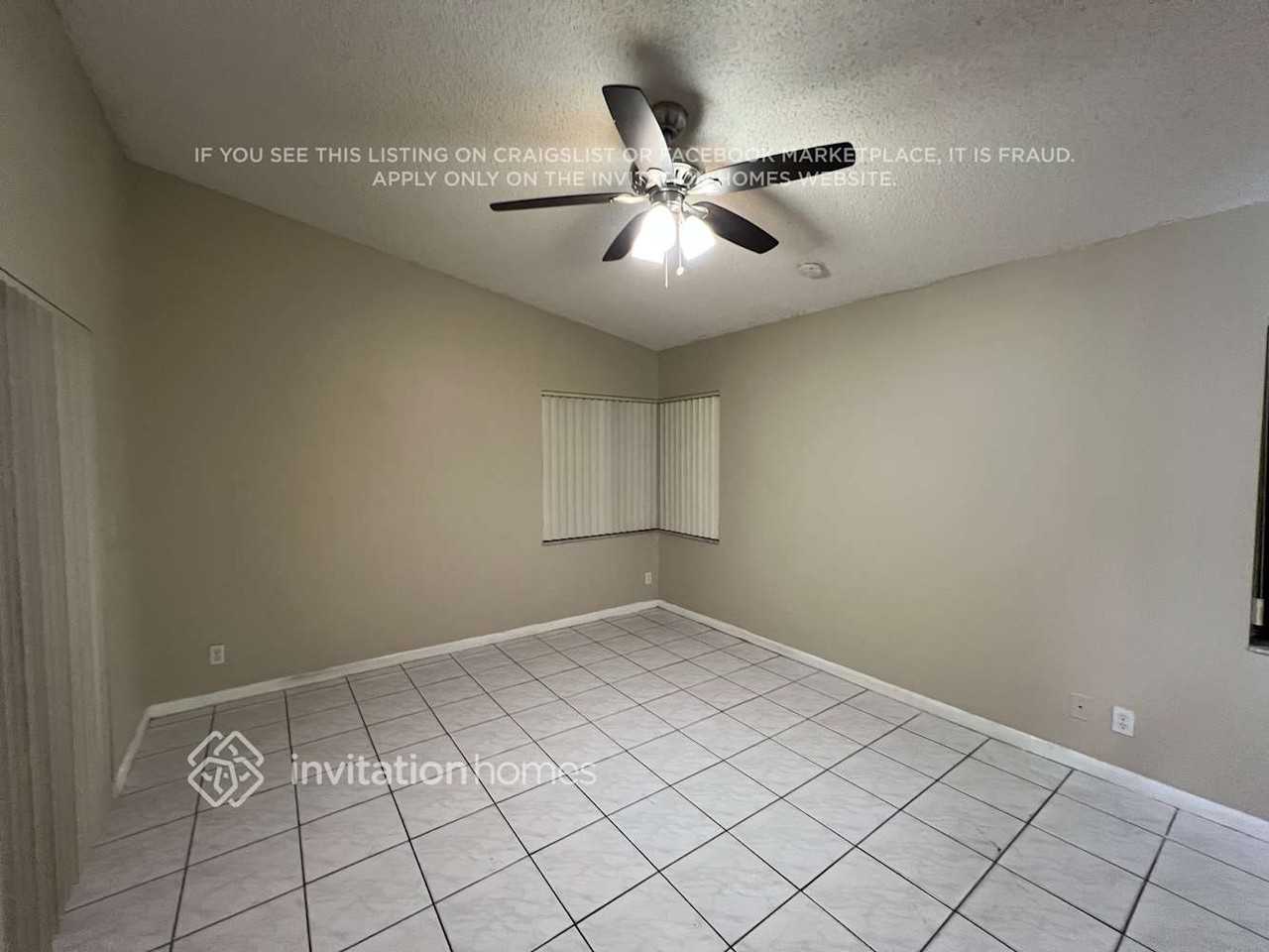 10663 Nw 32nd Ct - Photo 5 of 10