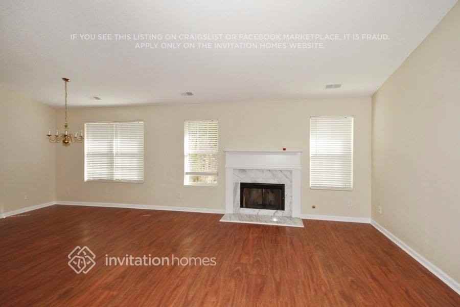 895 Ashland Park Way - Photo 4 of 16