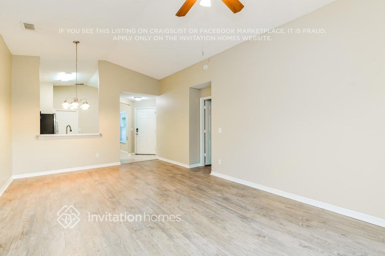 1514 Oak Hill Trl - Photo 3 of 17