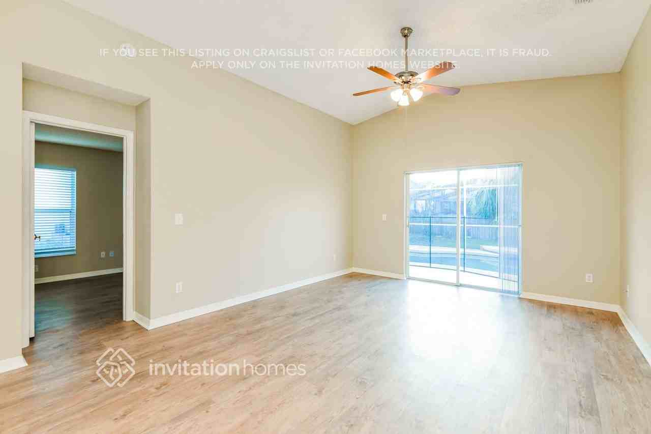 1514 Oak Hill Trl - Photo 5 of 17