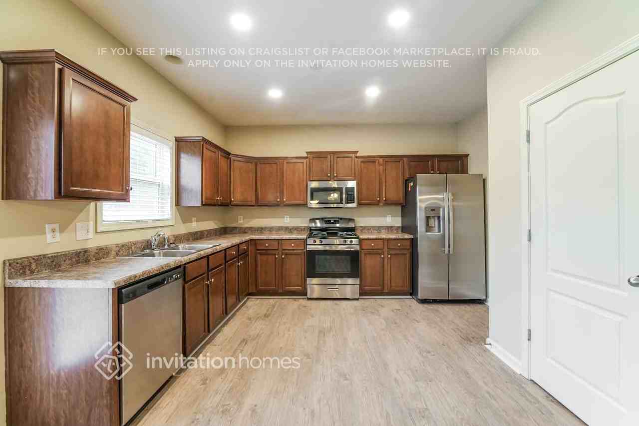 75 Monarch Way - Photo 7 of 18