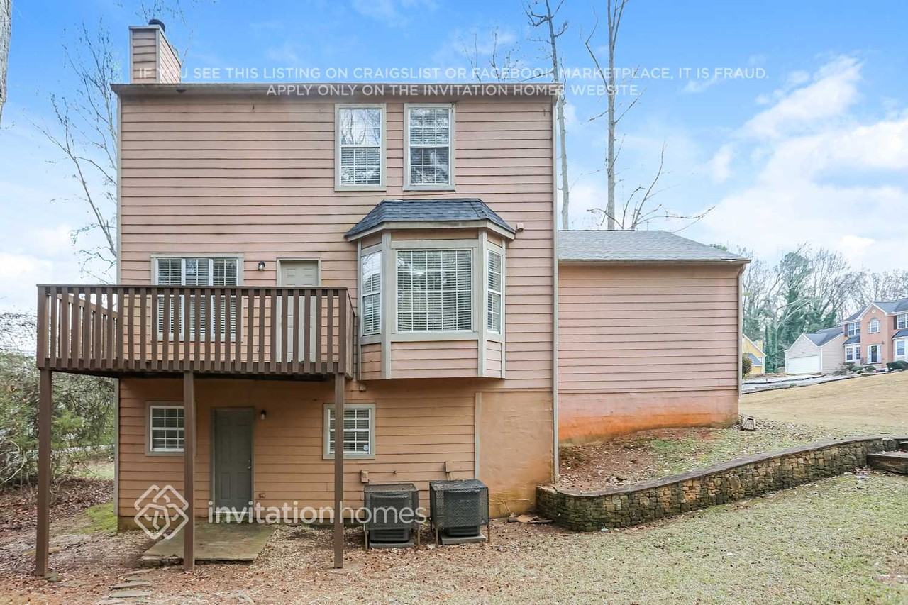 1059 Shadow Lake Dr - Photo 5 of 6