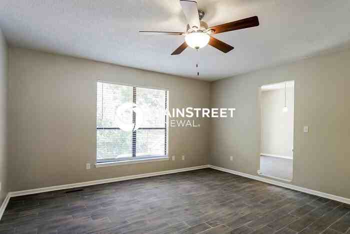 1629 1629 5 Acre Road - Photo 2 of 17