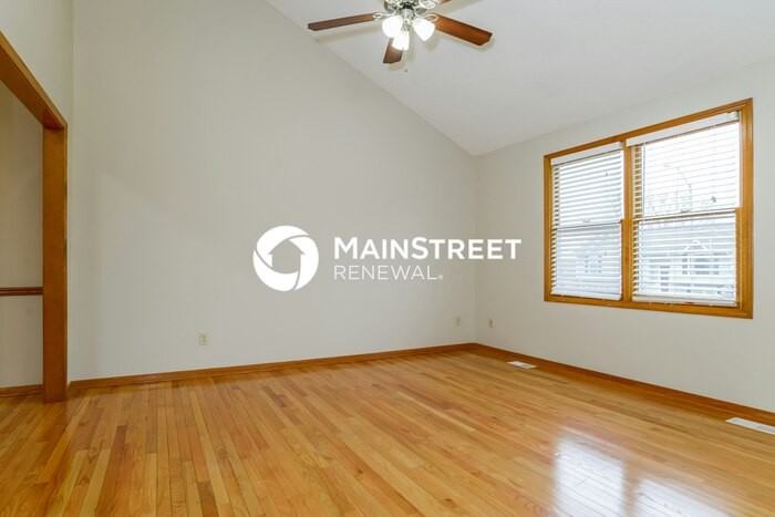 8620 N Crawford Ave - Photo 4 of 17