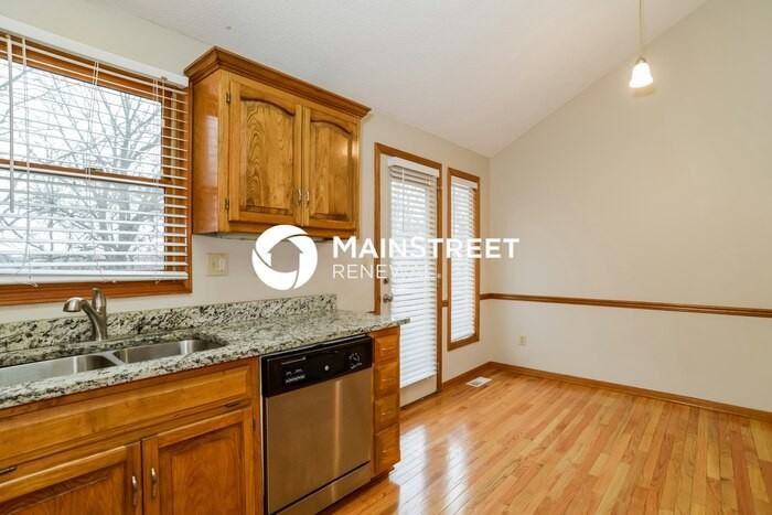 8620 N Crawford Ave - Photo 7 of 17