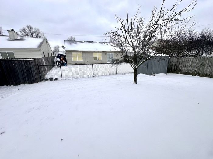 2233 Historic Oaks Blvd - Photo 3 of 18