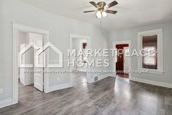 2155 State St - Photo 4 of 21