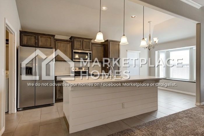 3914 Wiltshire Dr - Photo 4 of 28