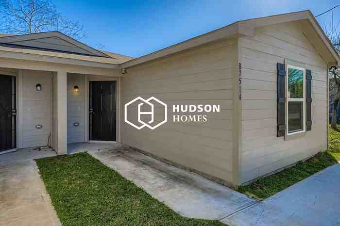 7514 Pointer St #B - Photo 3 of 14