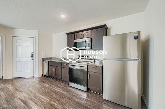 7514 Pointer St #B - Photo 6 of 14