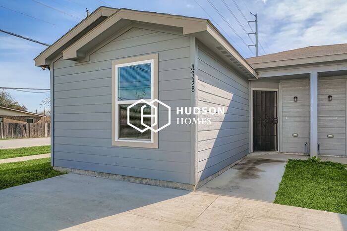 338 Connecticut St #A - Photo 3 of 14