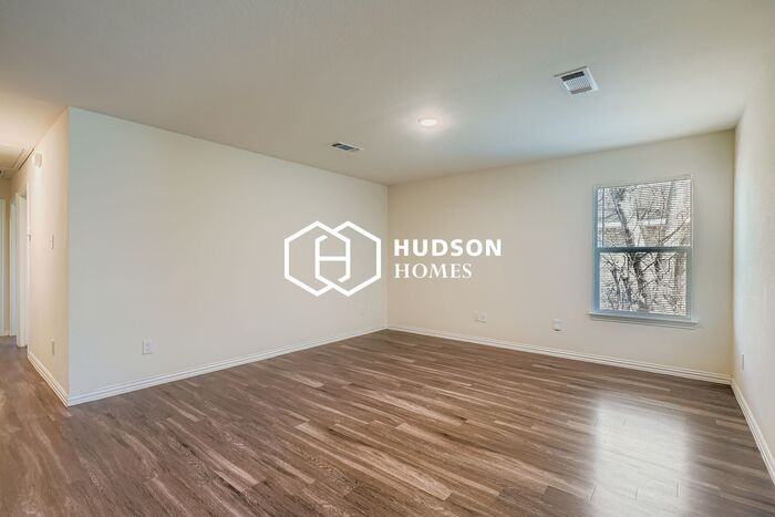 8441 Westcott Rd #B - Photo 4 of 14