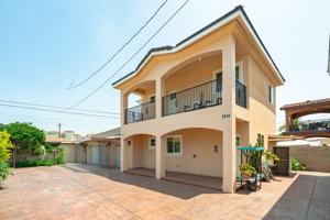 featured image of 3848 Brookline Ave