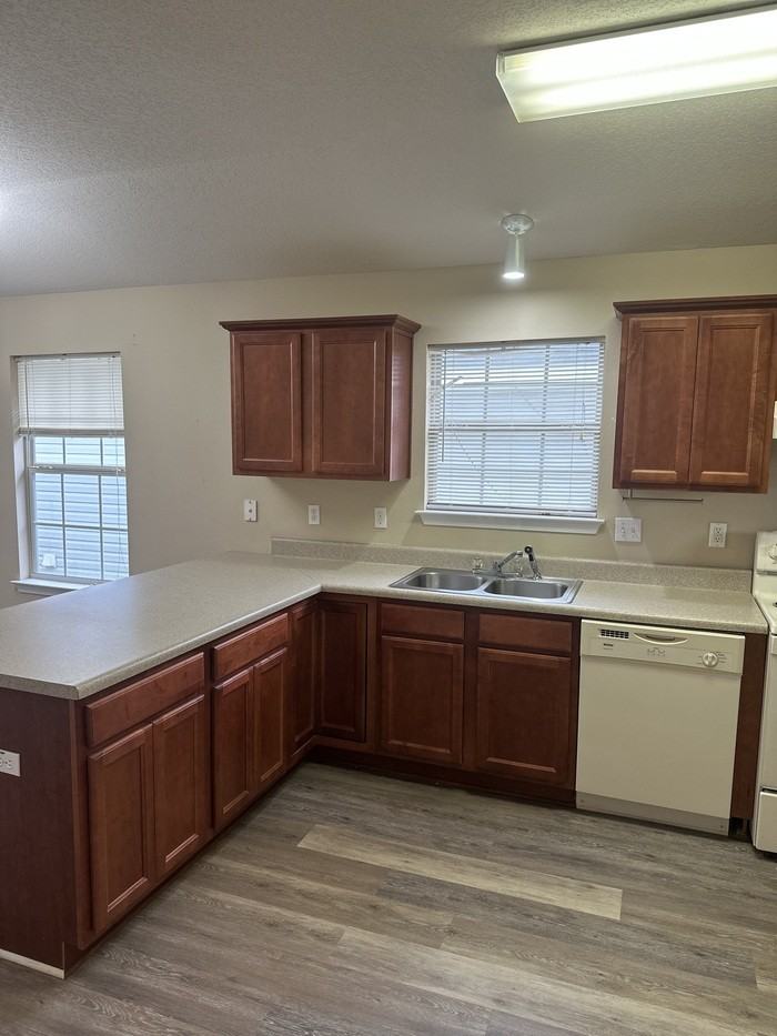 3113 Flintlock Dr - Photo 4 of 25