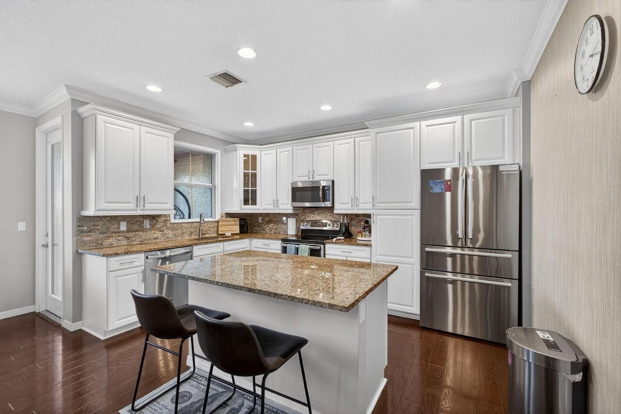 4543 Mediterranean Circle - Photo 2 of 31