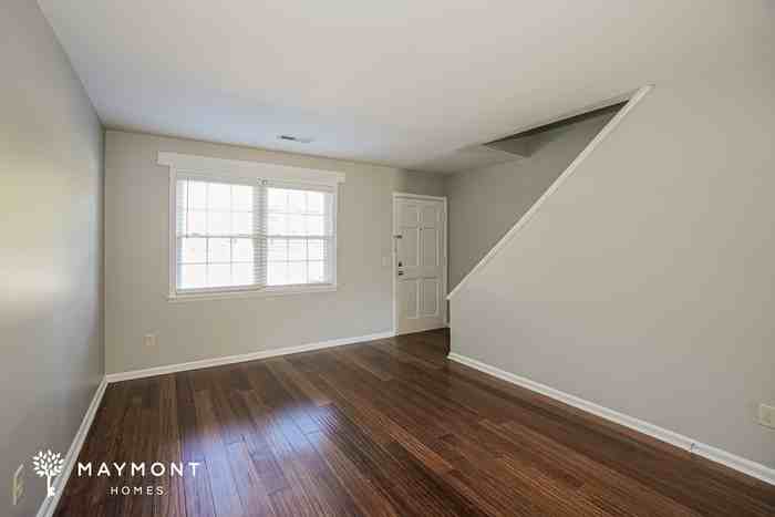 1317 Mathis Ferry Rd - Photo 5 of 15