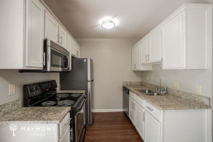 1317 Mathis Ferry Rd - Photo 7 of 15